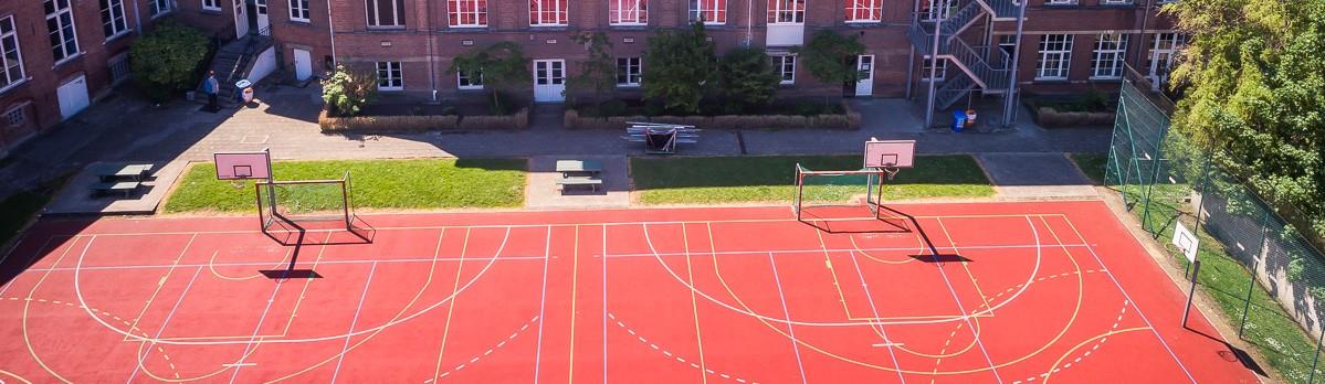 Aménagement terrain multisport en EPDM/PU - Sportinfrabouw NV