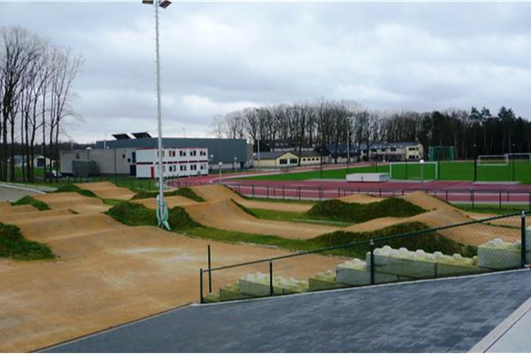 Aanleg BMX-piste - Sportinfrabouw NV