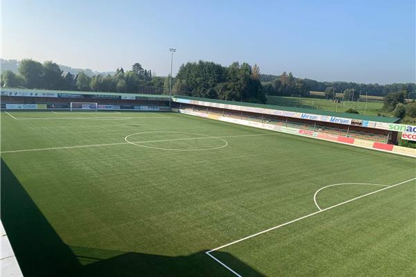 Rénovation terrain de football synthétique - Sportinfrabouw NV