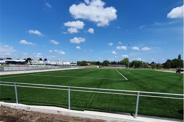 Aménagement terrain de football synthétique - Sportinfrabouw NV