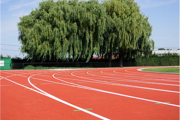 Aanleg kunststof atletiekpiste 8-baans Wembley - Sportinfrabouw NV